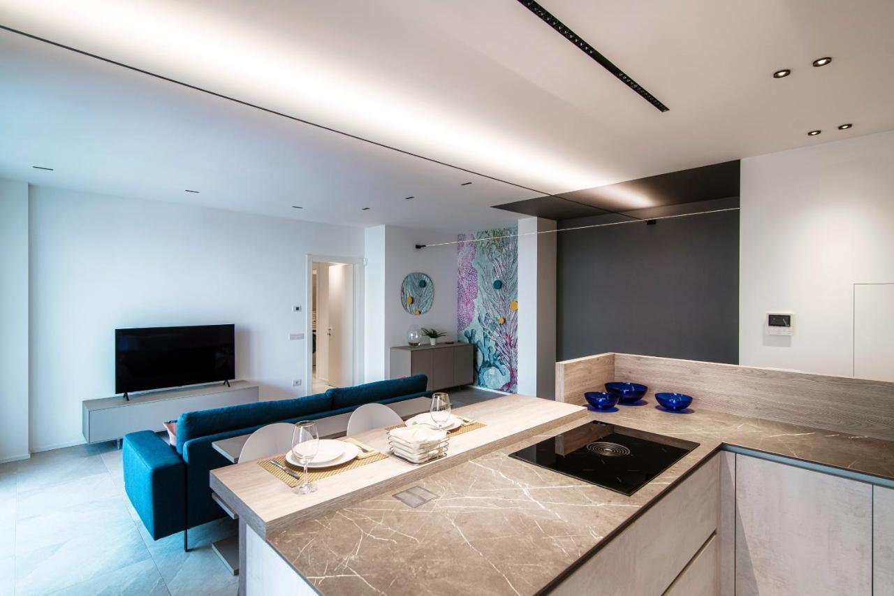 Sette - By Myhomeincomo Bagian luar foto