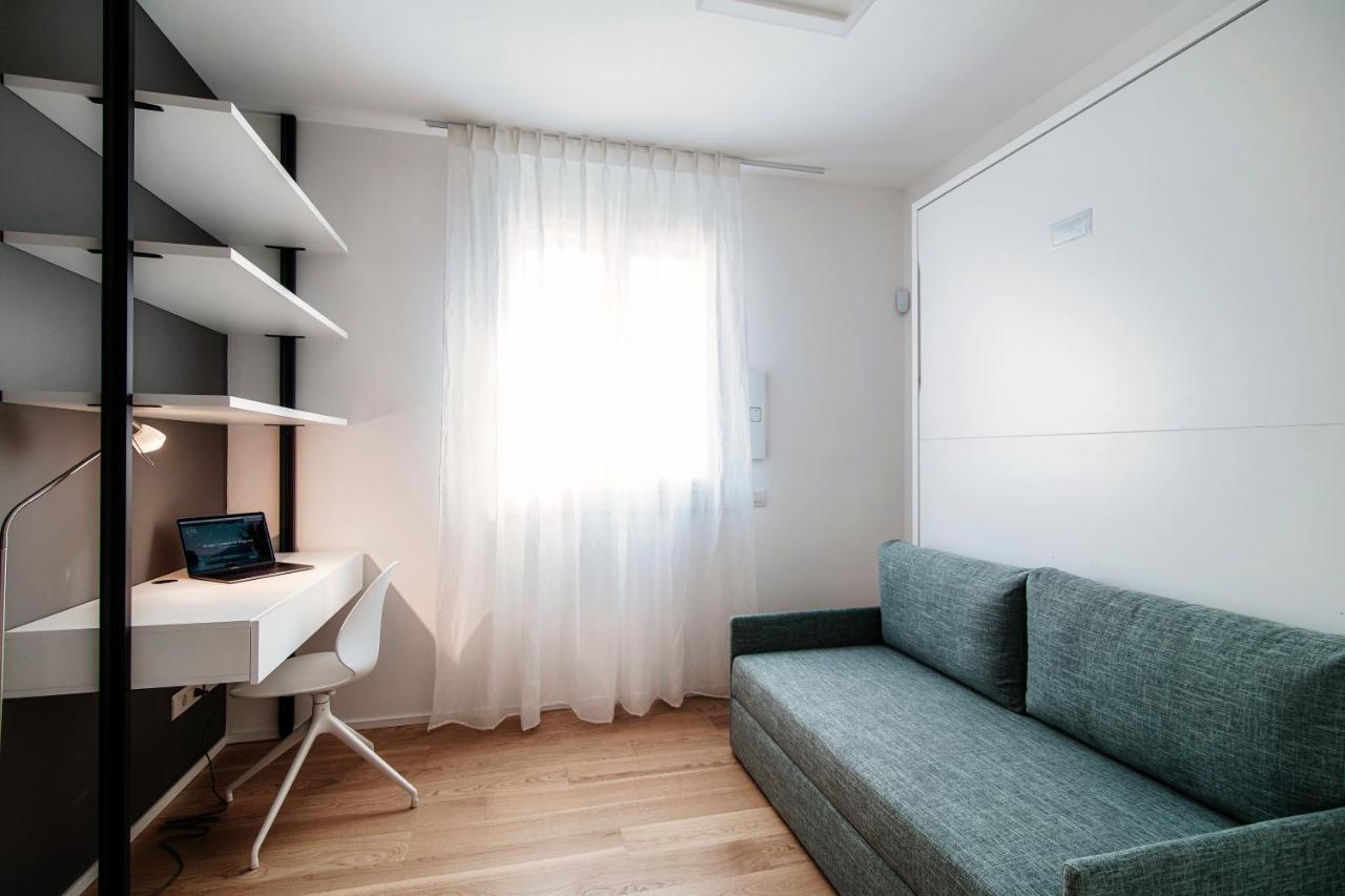 Sette - By Myhomeincomo Bagian luar foto
